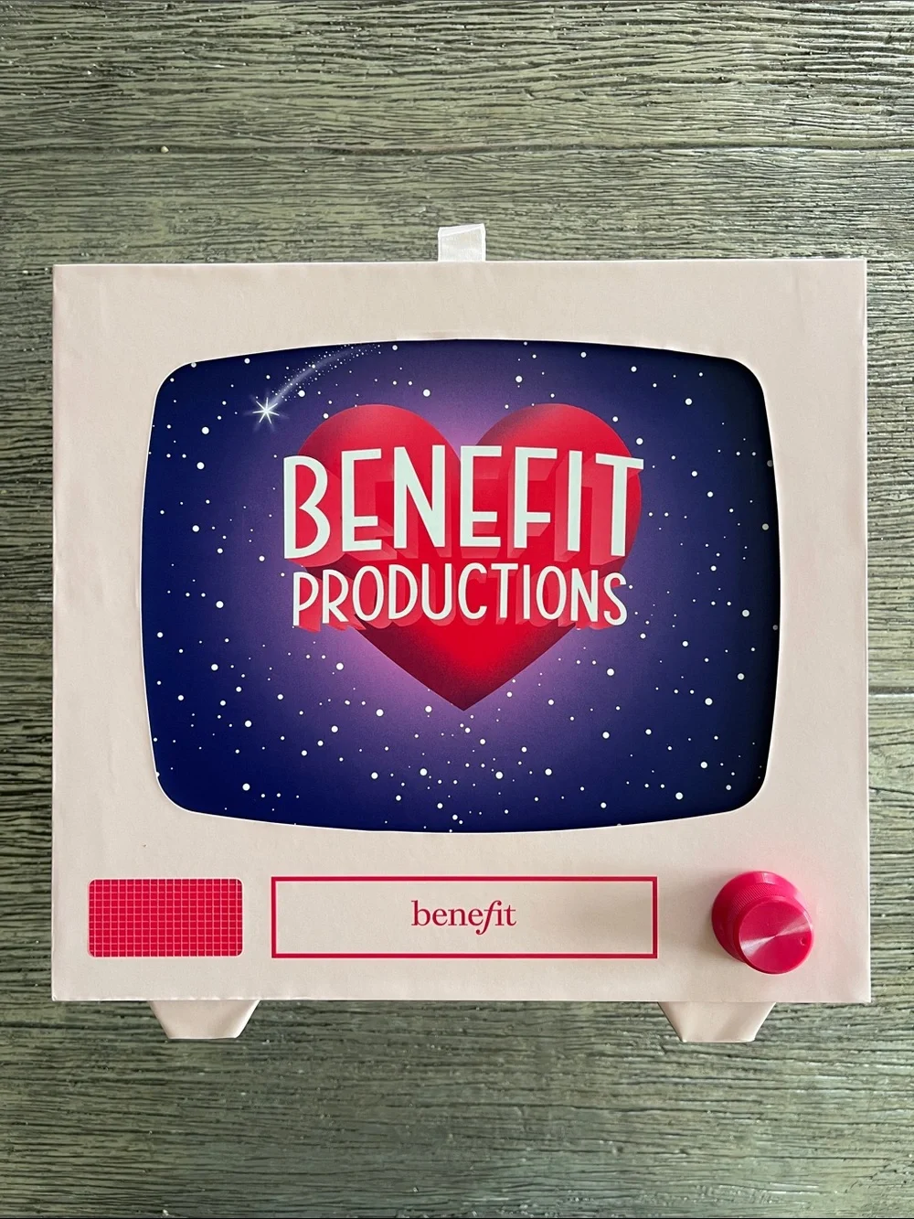 Benefit cosmetics production Pink Retro TV Wall Art with Navy Starry Screen
